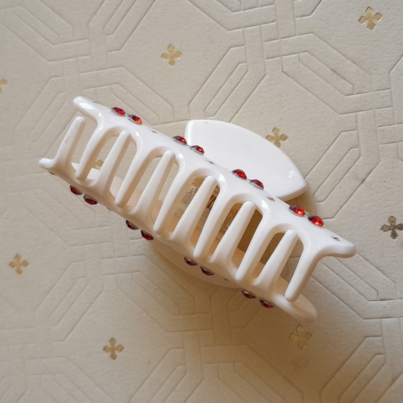 Cherry claw hair clip cherries barrette sparkle rhinestones boho bohemian - Picture 3 of 4